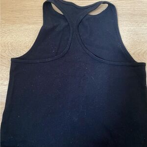 Ribbed black workout top